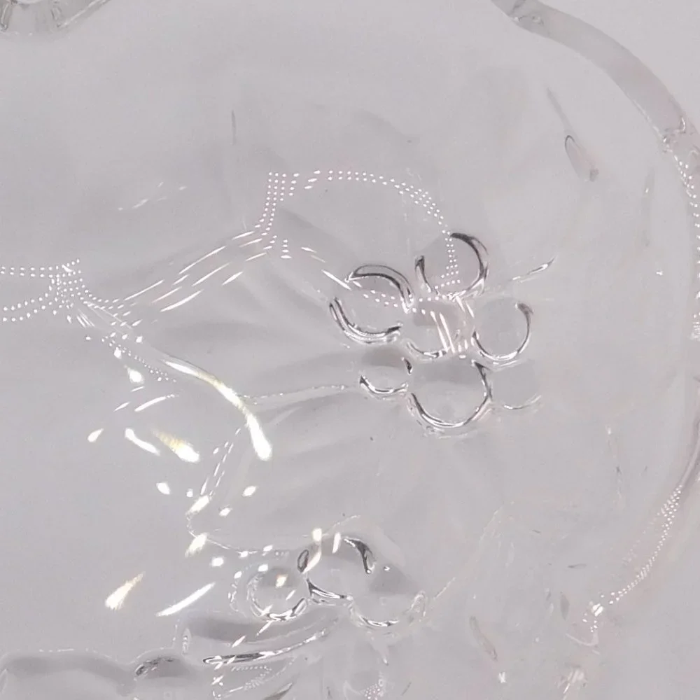 Mikasa Frosted  Heart Shape Dish Trinket  Bowl  Poinsettia 5×6 